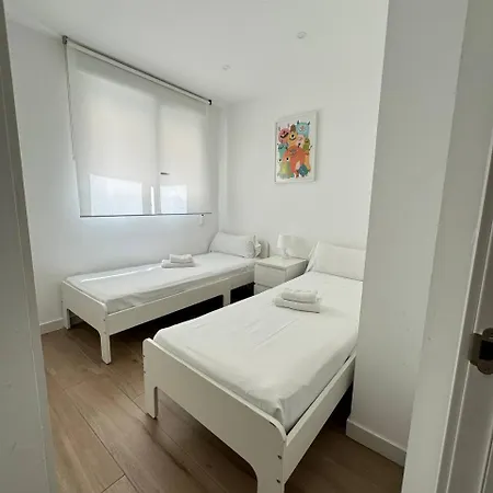 Escolano Mas 11 Noches فالنسيا